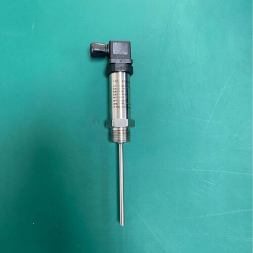 小型温度变送器传感测温探头Pt100热电阻4-20mA/0-5V