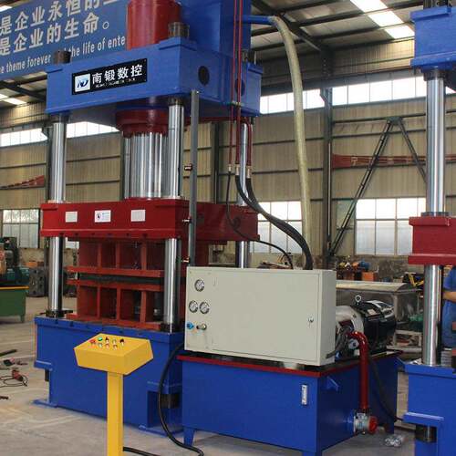 315吨不锈钢产品拉伸成型四柱液压机315t灰斗车三梁油压机