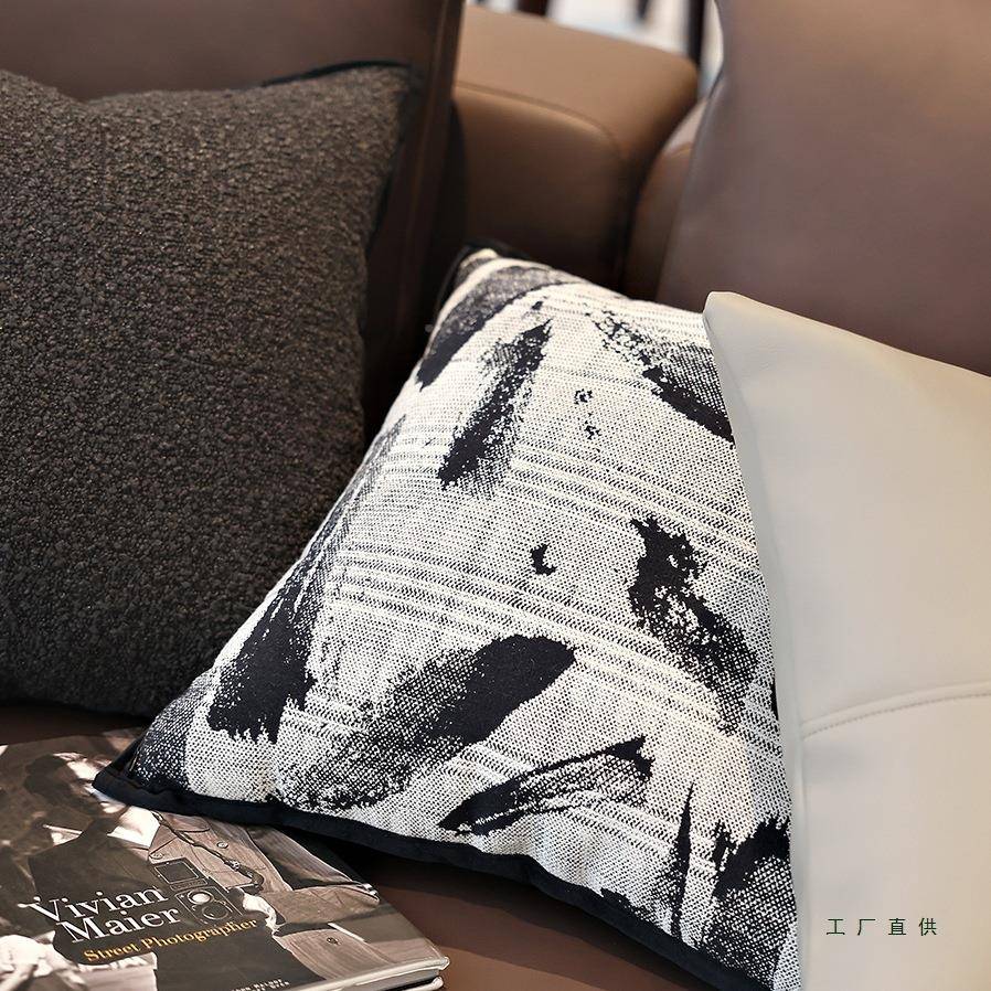 现F5M7T5H7代简约客厅沙发上方抱枕水墨国枕风靠包床腰中靠黑白灰