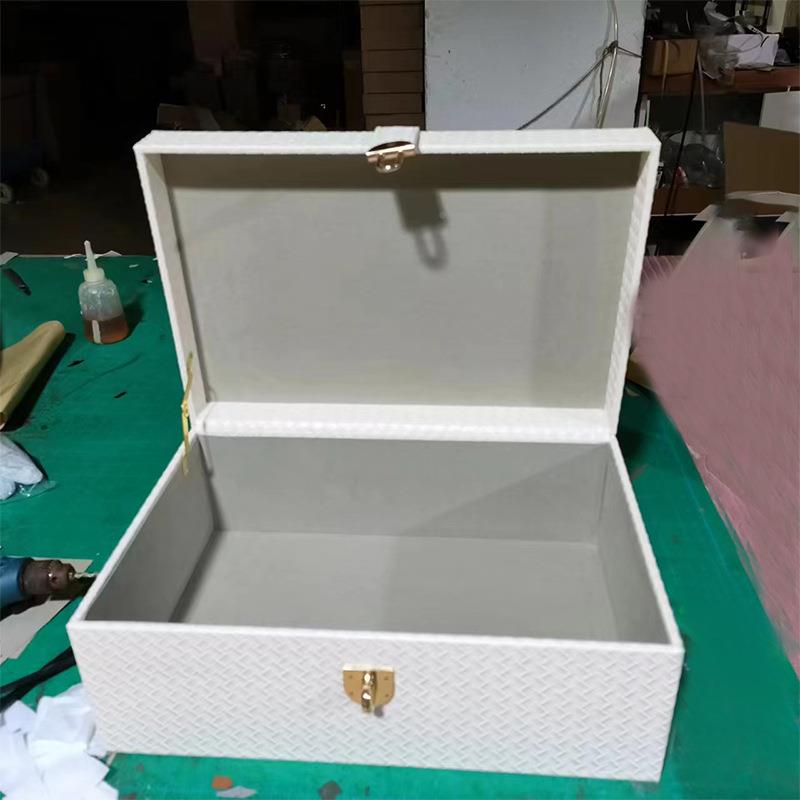 现简约代样间酒店皮革收纳盒橱柜衣帽间板房装饰品样大小号摆板件