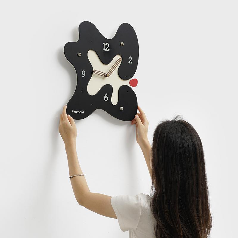 W钟OTYOS769ZOOM免孔钟表客厅艺术创挂家用打意时钟现代简约大气