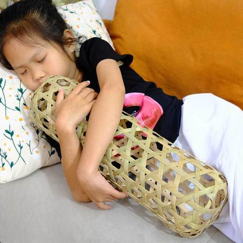 竹日夫抱枕竹alFNSPtk夹膝抱人节君竹编成枕头纯手工制作人儿童夏