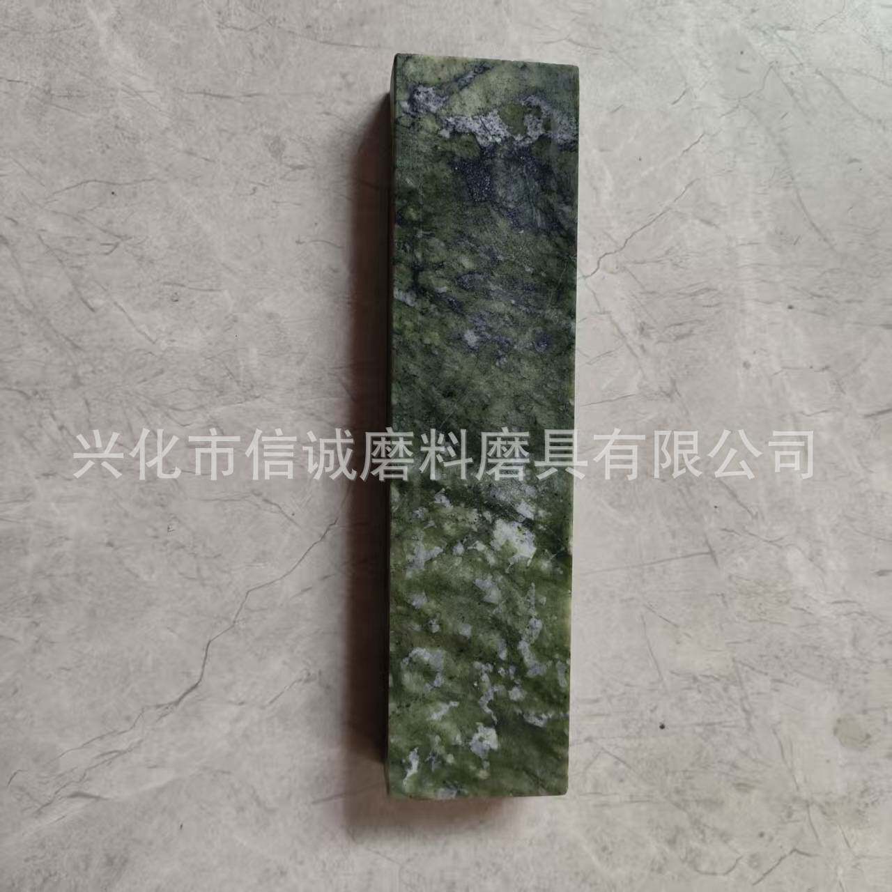 厂家直销高密度耐磨红宝石油石天然油石200*50*25各种规格均有！