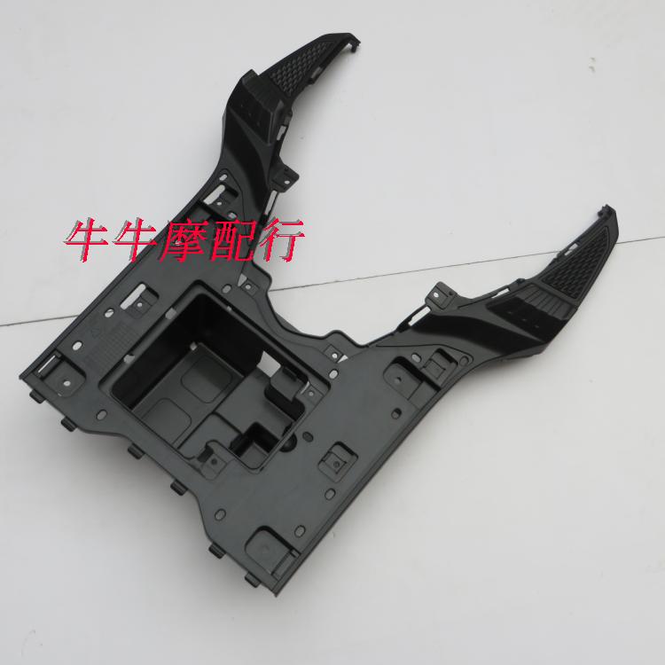 适用VM100HJ10m0T-5VN100HJ100T-6 脚踏板 电池箱 电池盒
