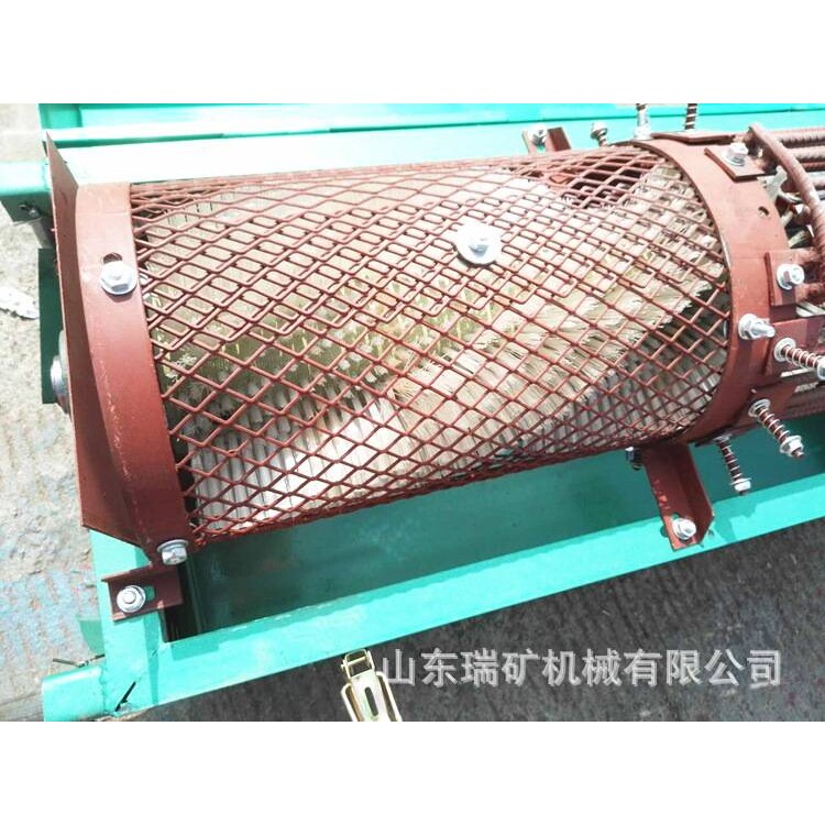 剥核桃皮机器青核桃去皮机家用小型农机脱皮一体机