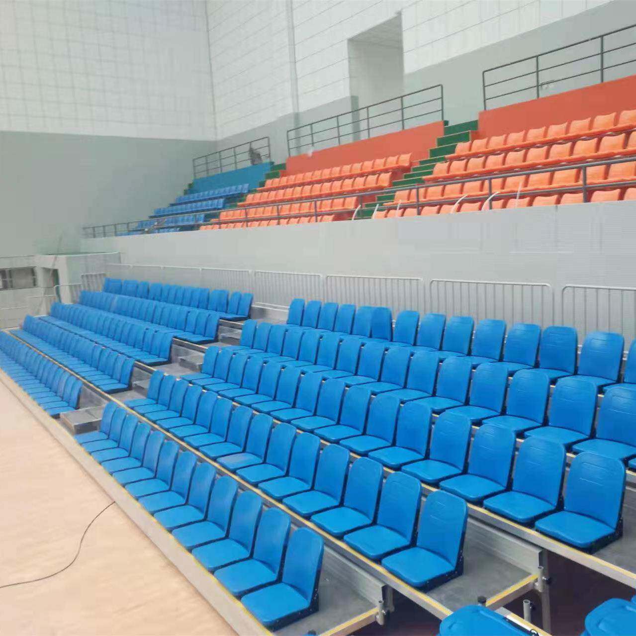 体育场电动手动伸缩排看台平座椅学校阶梯塑运动场料面椅