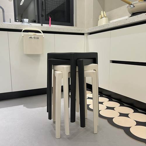 IL塑料凳子加厚家用可叠放板凳餐厅备用凳餐桌高脚凳简约方凳胶椅