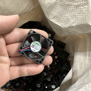 1D01U F99 3510 静音散热风扇 全新MF35100V2 0.49W 1D02U