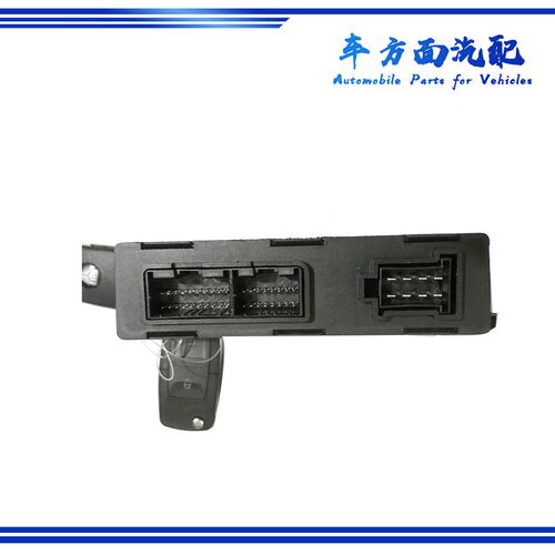 WG1664332064适配重汽豪沃A7 T7H车门控制器中控锁WG1664332063