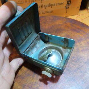 老式自行车灯/老手电筒老自行车灯老式手提电灯老电灯老手灯可用