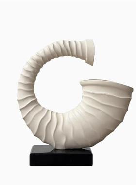 侘寂风树脂高级感号角摆件日式复古茶室书房博古架展示柜软装饰品