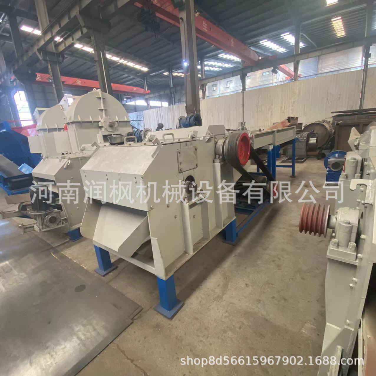 打木材破碎机 柳树松木柏枝粉碎机 大型树木树干一次粉碎木屑机