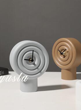 简约现代棒棒糖时钟表儿童房间摆件样板间座钟台钟电视柜软装饰品