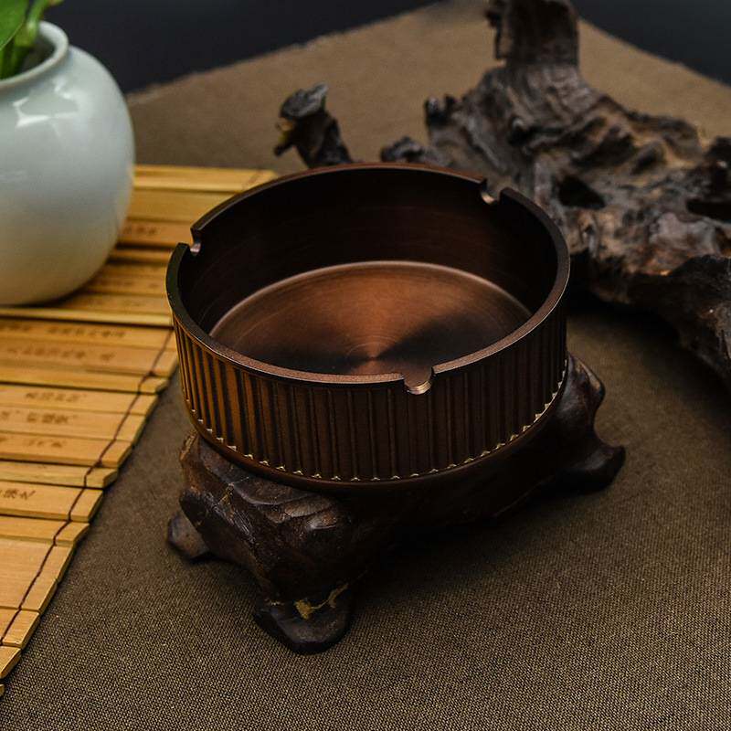 铜烟灰缸 欧式创意时尚烟灰缸客厅办公室卧室家居摆件 铜制工艺品