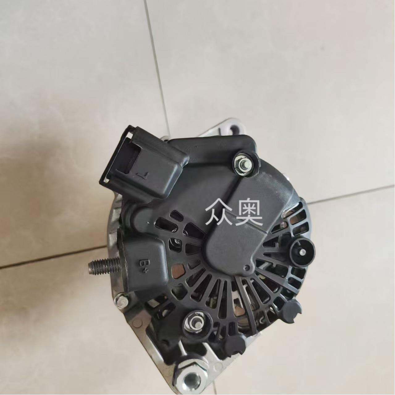 汽车交流发电机373002B150 261374611608N发电机12V90A