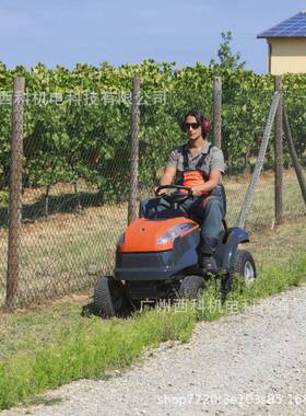 进口欧玛草坪车OM84乘骑式割草机OM123汽油座驾式草坪机自走割草