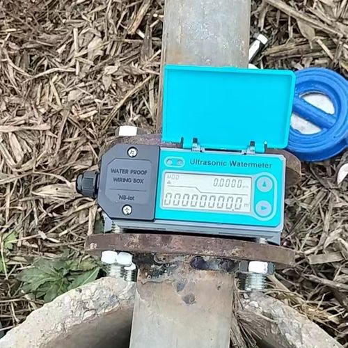 超声波流量计农业田灌溉消防卡片夹装防水电子水表流量表电池供电