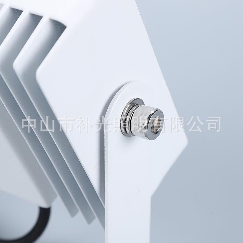 1户2WL抓ED监MWF灯车牌识别卡口拍外防水光敏感应控灯