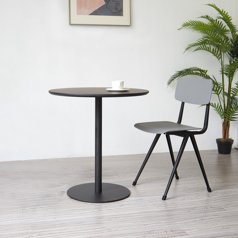 北欧工业风实木圆桌接待洽谈咖啡桌子小户型客厅家用现代简约餐桌