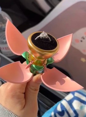 玫瑰花戒指盒创意高n级感惊喜求婚告白表白神器可携式项炼首饰收