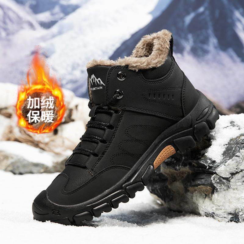 厚底防滑防泼水户外登山雪地靴男