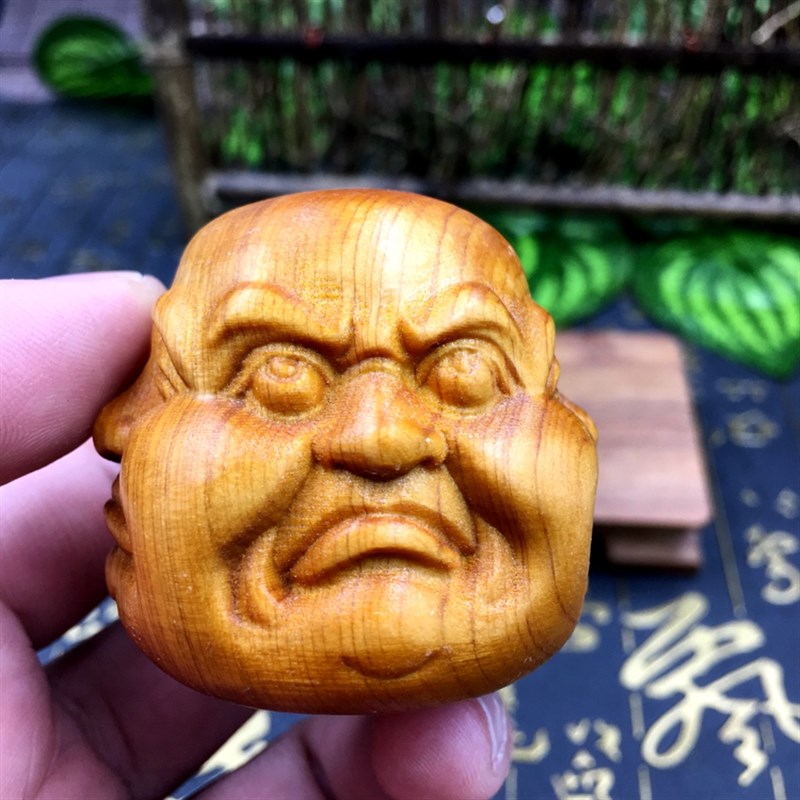 万凌阁 太行山千年崖p柏四面佛 喜怒哀乐手把玩摆件 木质工艺品