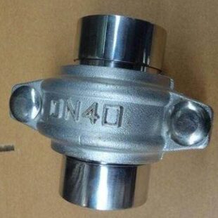 拷贝林卡箍短管304中低压沟槽式薄壁压式滚槽接头哈夫节抱箍管件