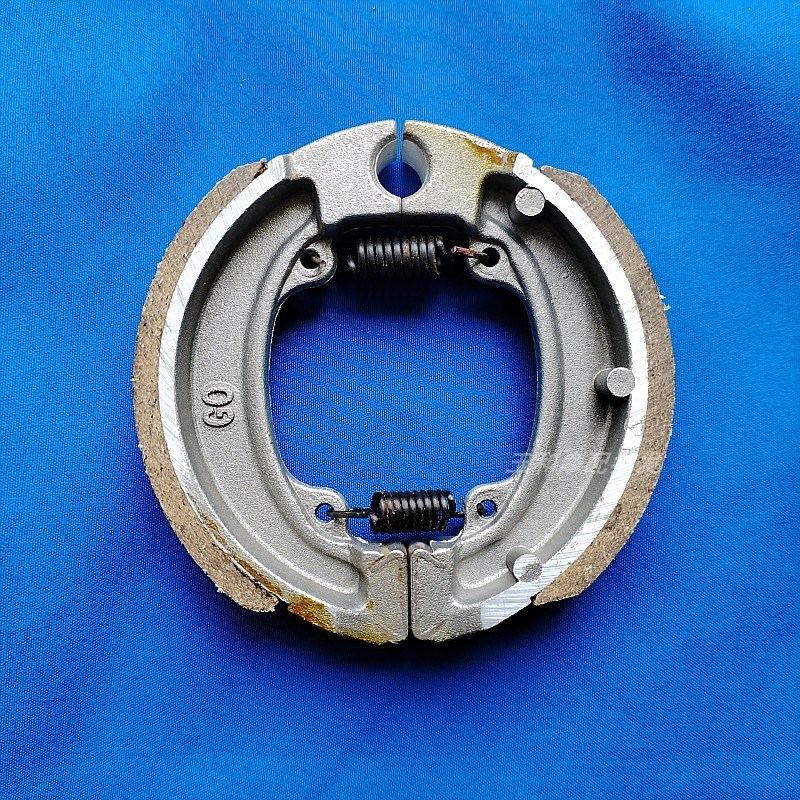 适用重庆建设50-4二行程机车 JS50-4 建设60 JS60煞车Z片 煞车块