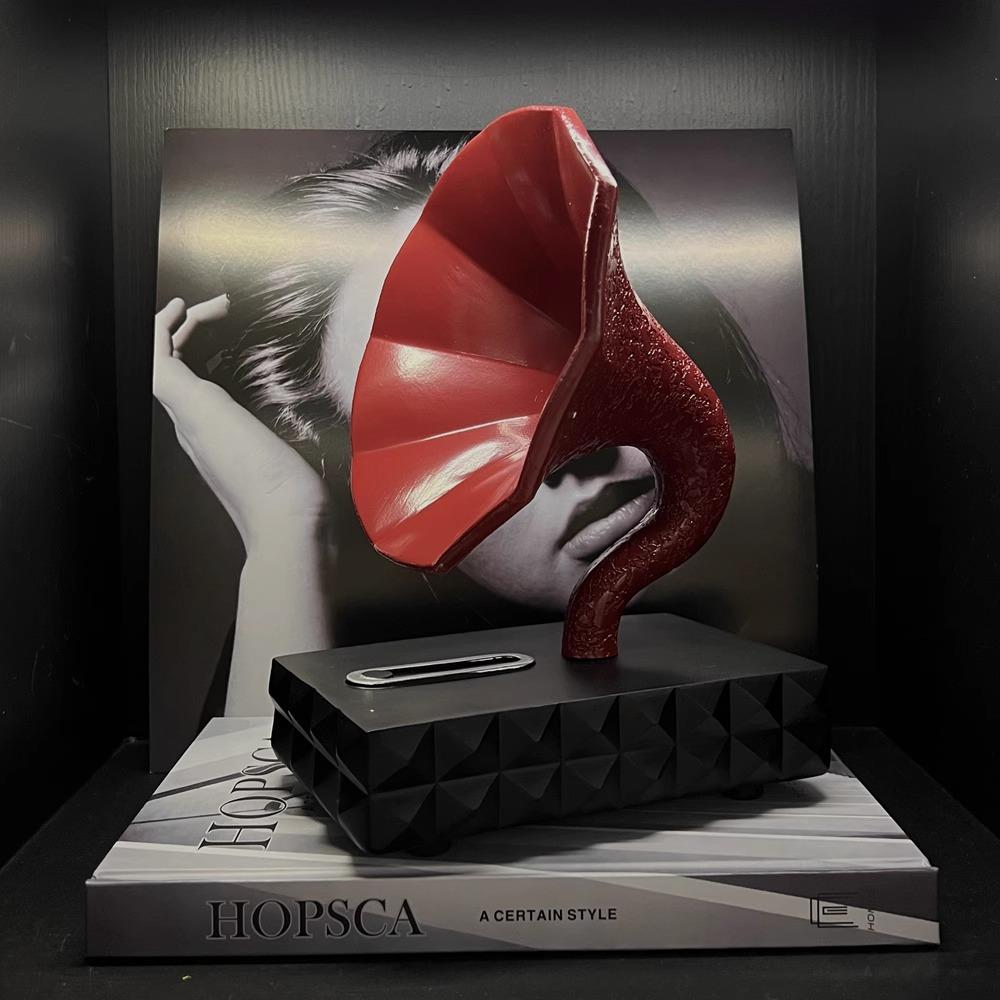 现代极简样板间喇叭模型摆件售楼处办公室书柜音乐主题装饰艺术品