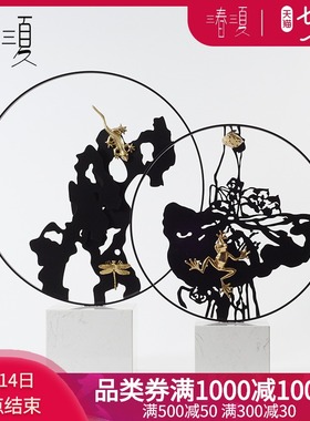 新中式样板房公司圆形不锈钢抽象风景H假山爬墙虎玄关软装金属摆