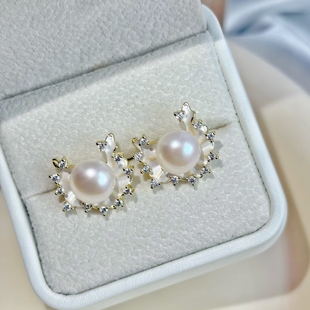 S925银针8 9mm白色天然淡水珍珠耳钉温柔花朵轻奢气质百搭耳饰女