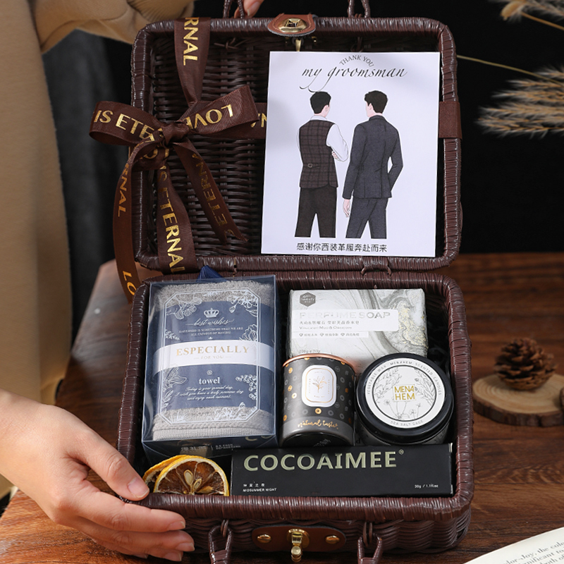 男士伴郎伴手礼实用小礼品喜茶结婚礼盒商务高档婚庆套Z装成品回