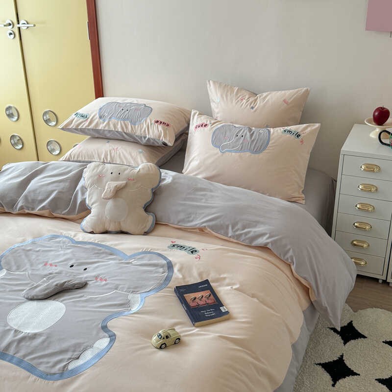 超萌大版工e艺水洗棉可爱四件套柔软全棉被套床单床笠款套件床品