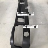 徐工吊车12吨保险杠 徐工xct12吨保险杠吊车保险杠吊车配件原厂