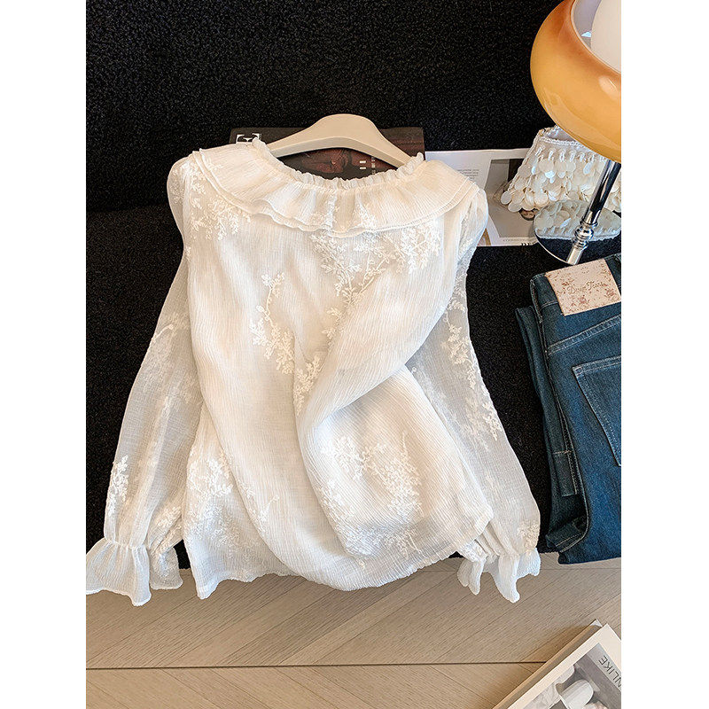 自留爆款推荐~荷叶边V领喇叭袖雪纺衬衫女2026春季宽松刺绣上衣