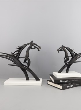 现代简约创意金属马雕塑摆件客厅卧室玄关办O公室样板间家居装饰