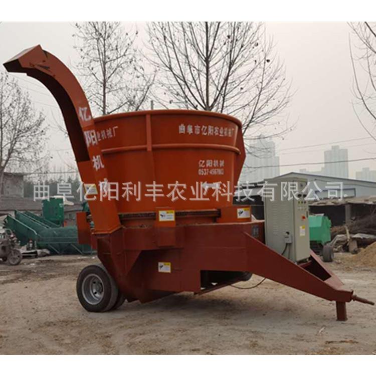 圆盘式大型全自动稻草捆粉碎揉丝机 牧草捆圆盘式青储粉碎机