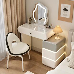 2025新款小户型60cm梳妆台卧室现代简约轻奢实木化妆桌子斗柜一体