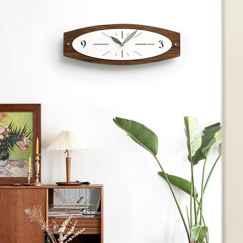 WOZOOM屋准中古风客厅挂钟2024新款轻奢钟表简约家用大气时钟挂表