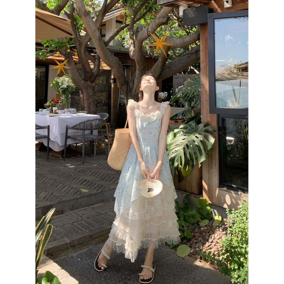 度假风方领立体花朵吊带