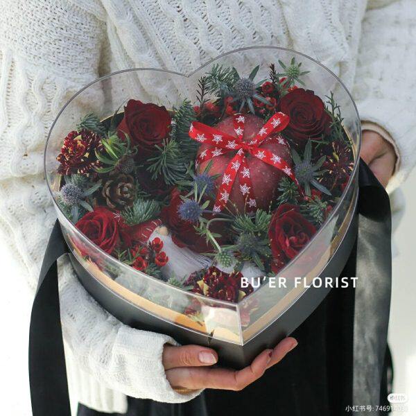 透明亚克力爱心盒 心形礼盒 花艺包装盒情人节玫瑰盒鲜花包装盒