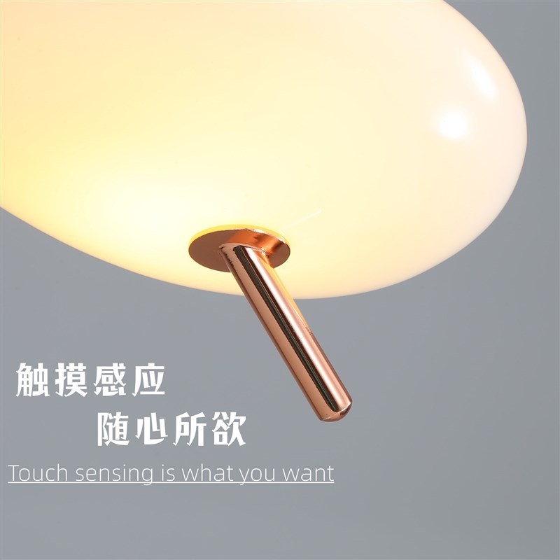 北欧新款床头吊灯后现代轻奢卧z室小吊灯简约创意鹅卵石餐厅灯具