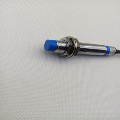 LJ18A3-16-Z/AY三线PNP常闭DC5V12V24V36V传感器电感式接近16MM