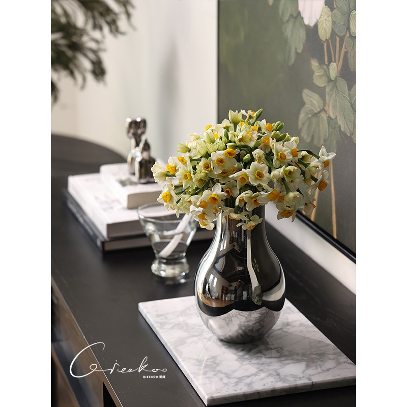契阔家居欧式现代高级感客厅玄关金属可插L花鲜花专用花瓶装饰摆