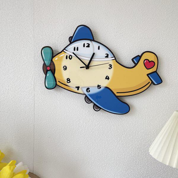 卡通创意装饰挂墙静音飞机钟表儿童房幼儿园客厅挂钟可爱挂表时钟