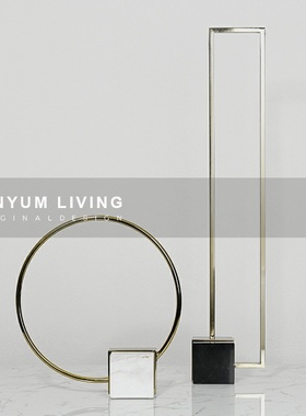 现代金属几何摆件大理石r底座创意软装饰品样板房售楼处家居摆设