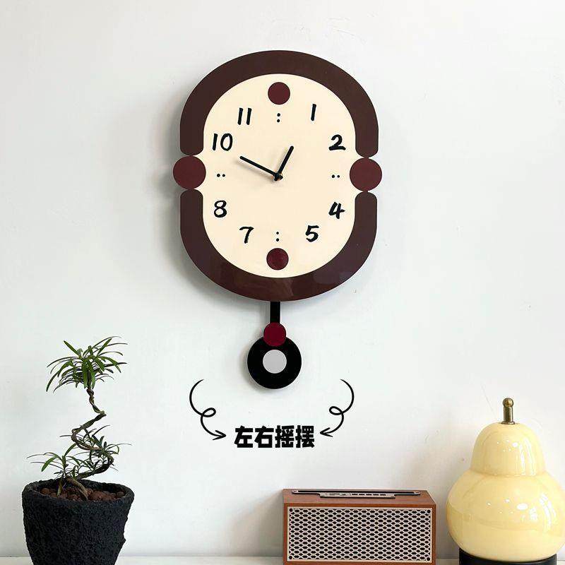 中古奶油风挂钟家用简约现代2025钟表客厅餐厅创意静音挂墙时钟