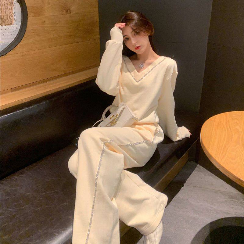 休闲运动套装女2026年春秋新款V领修身显瘦卫衣阔腿裤两件套ins潮