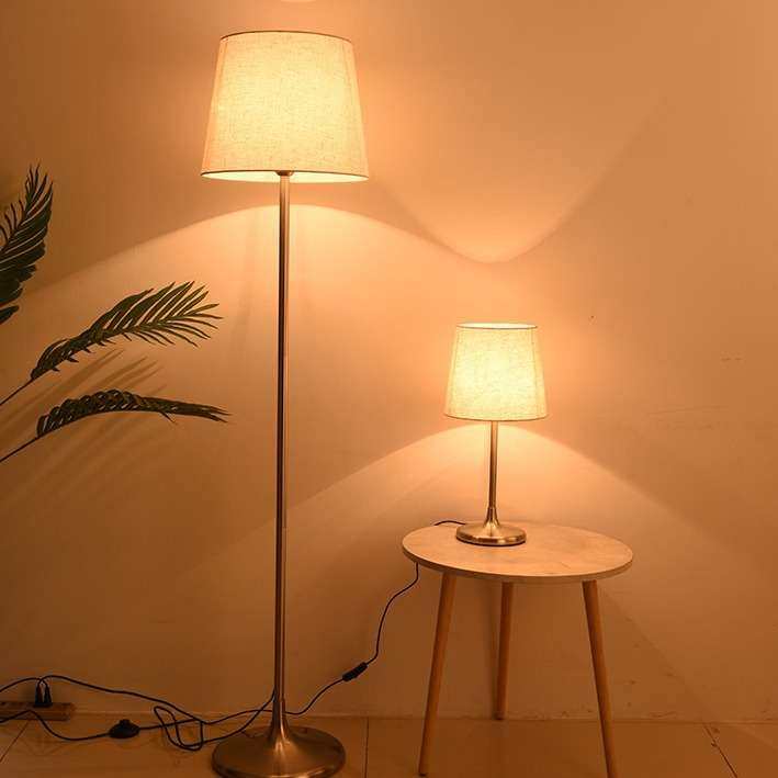 落地灯欧式简约现代立式客厅卧室床头酒店宾馆led客房布艺灯罩,玩具/童车/益智/积木/模型,遥控车升级件/零配件,淘宝优惠券,粉丝福利购,淘宝优惠卷