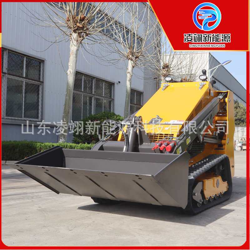 小型滑移装载机室内装修破碎铲粪清理垃圾多功能工程小铲车